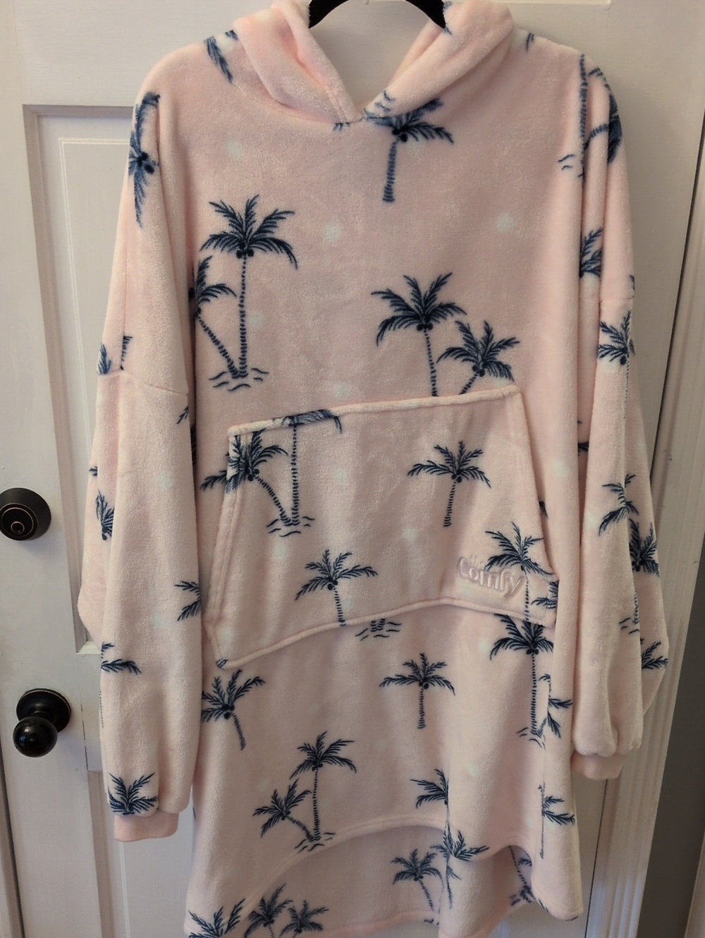 The Comfy - Cozy Palm Tree Hooded Oversized Wearable Blanket - Light Pink & Navy